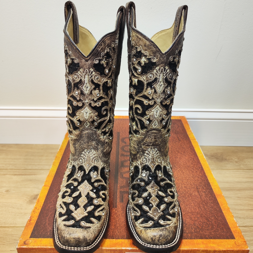 Corral Handcrafted Black and Tan Western Boots 6.5 Women's - Picture 3 of 9
